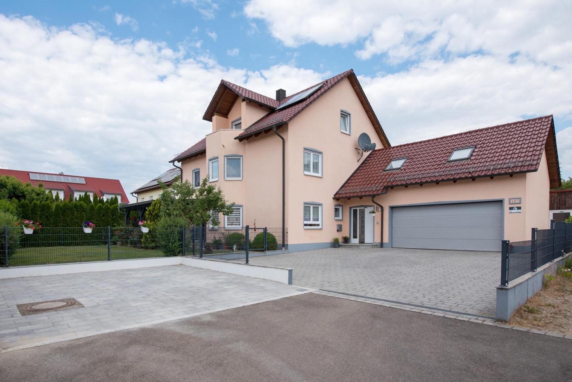 ER Ferienwohnungen Lauingen Exterior foto